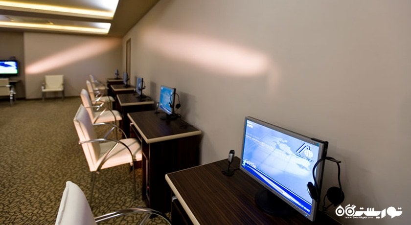 کافی نت هتل دلوکس فنتسیا